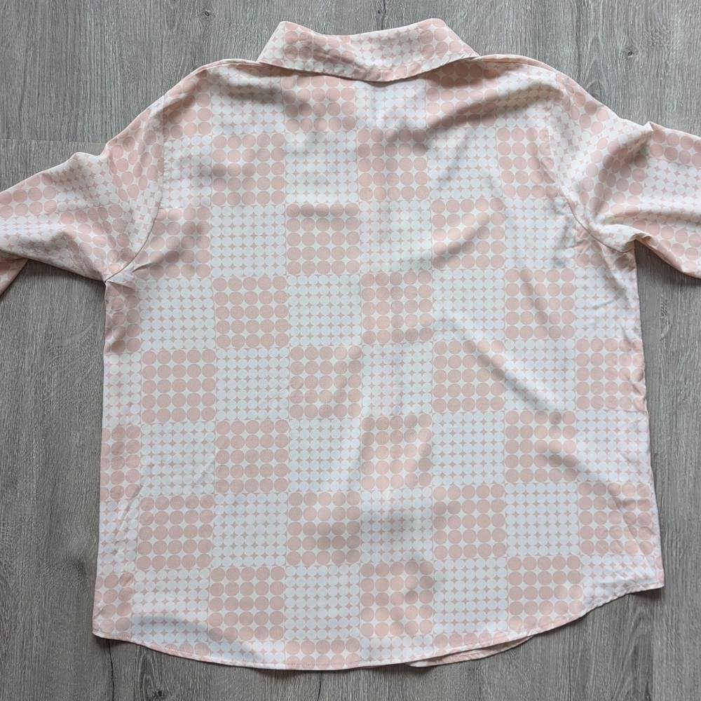 Flowy Patterned Button Down Mango Top - Picture 6 of 9